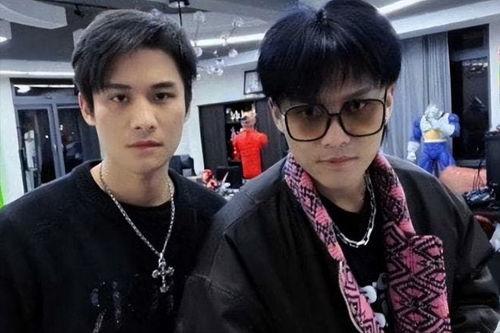 小天后爆料邓超视频播放,真相究竟如何？